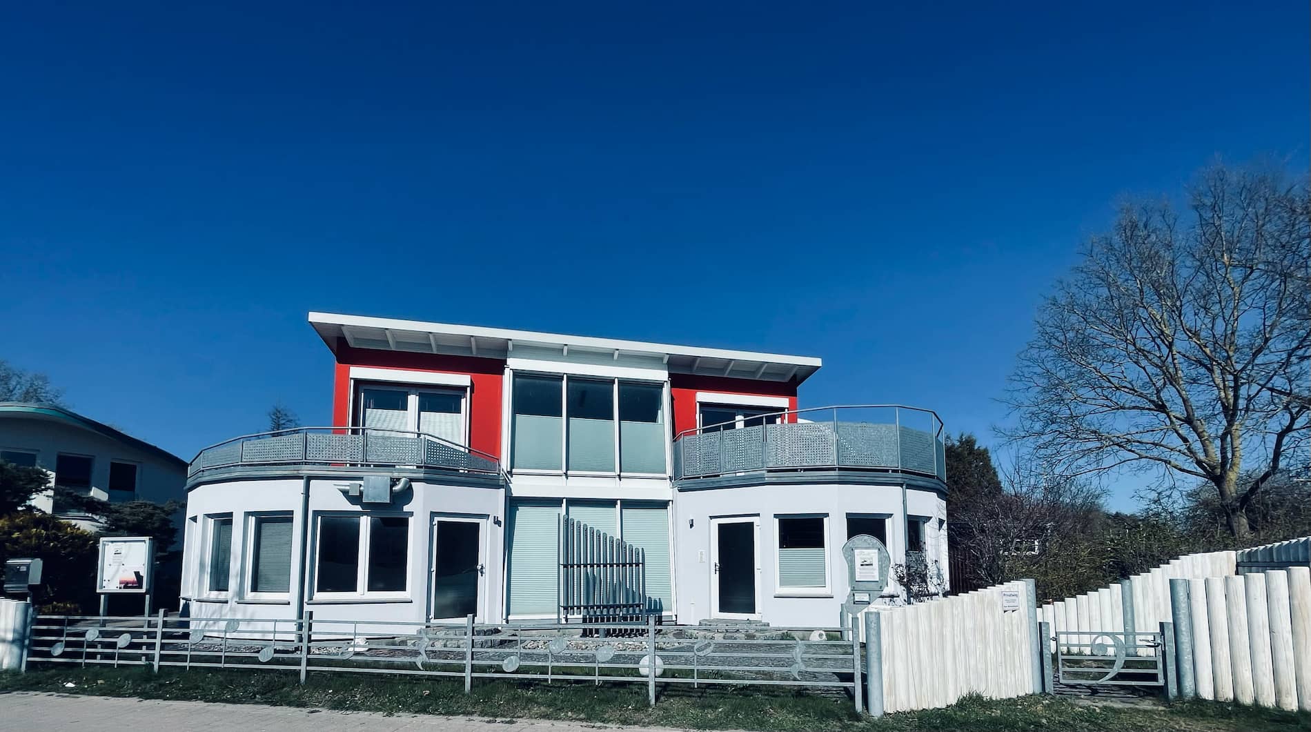 LGM-Records · Klanggalerie „Das Ohr&ldquo; in Ahrenshoop